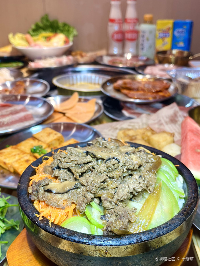 流浪泡泡·破破烂烂的烤肉店(万达广场海口秀英店)