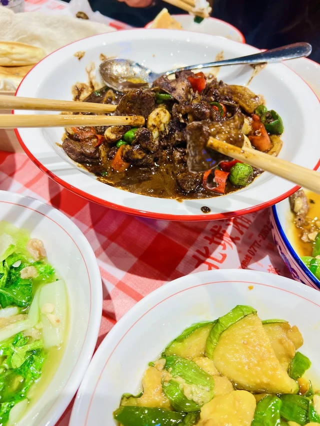 北城湘湖南乡野菜(园辉新都店)