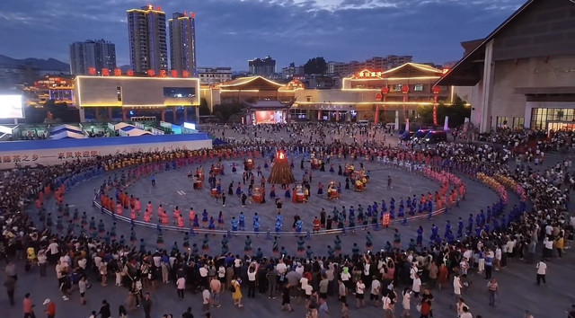 恩施土家族苗族自治州·喳西泰不夜城