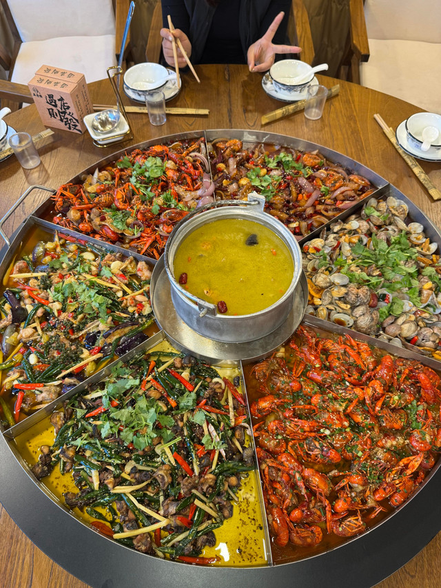 巫老板·江景餐厅(文旅街店)