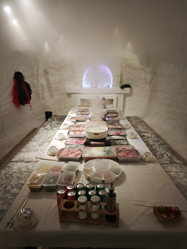 霍比特雪屋火锅(华美胜地店)