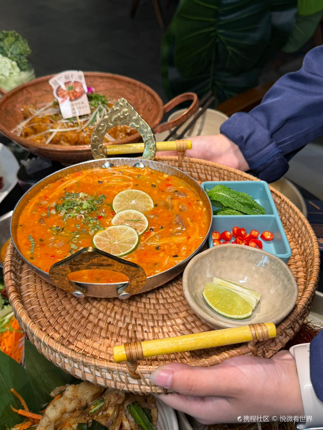 喃咪傣味·现炒云南菜·世界树景观餐厅(花园城店)