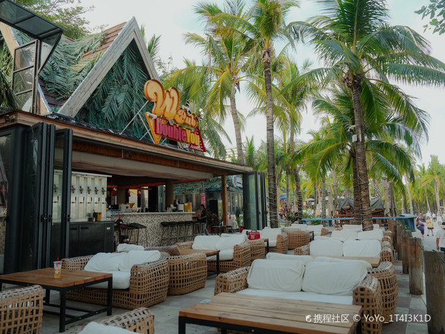 达宝·Wpub海景酒吧(大东海店)