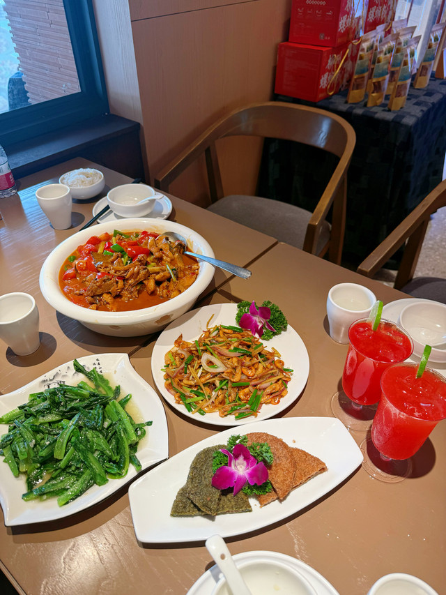 璞食·桂北融合菜(东西巷王城景观店)