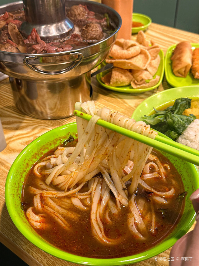 青茂口岸