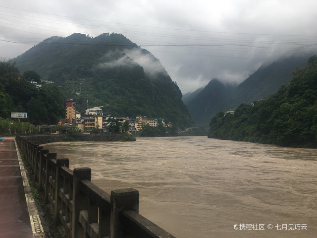 三江明珠广场
