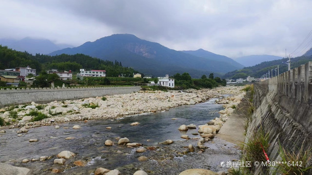 岳西大峡谷飘流流