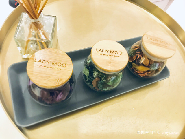 LADY MOOI栖月抚触艺术馆