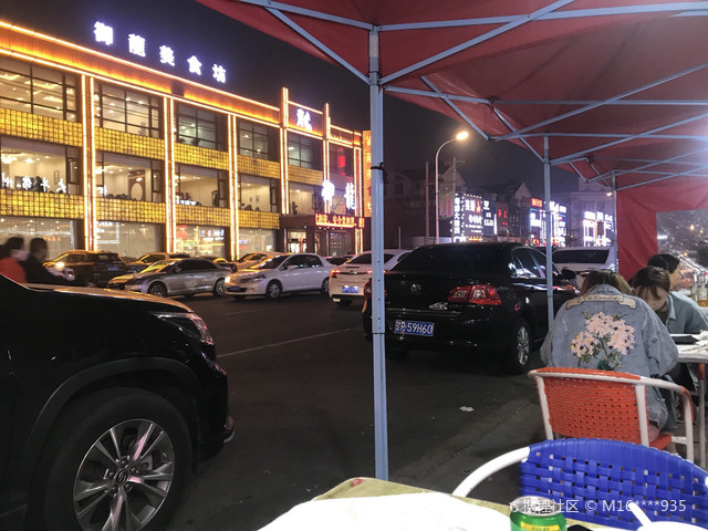 大美佳海鲜烧烤(海边店)