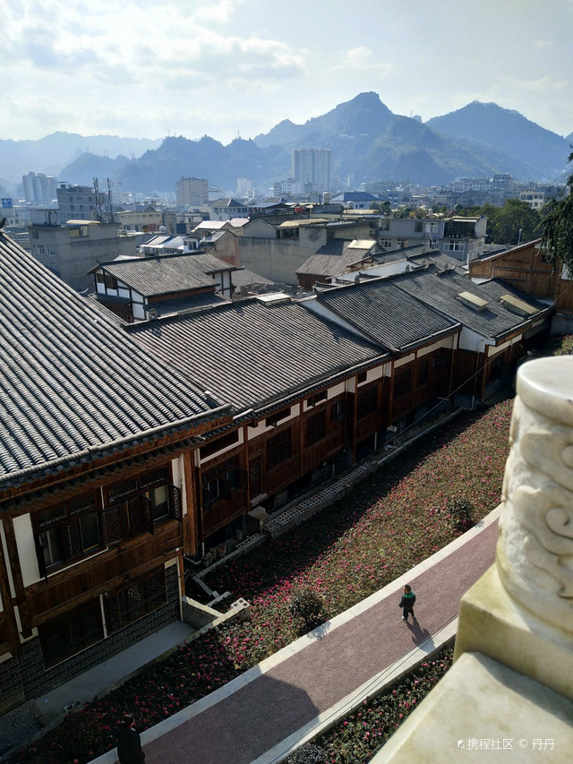 扎西红色文化广场