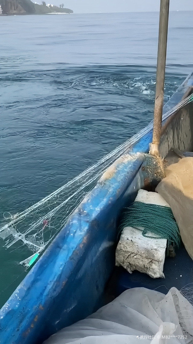 紫霞湾海滩