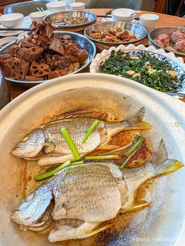 东莞市·蚬皇陈菜馆(金泽花园店)