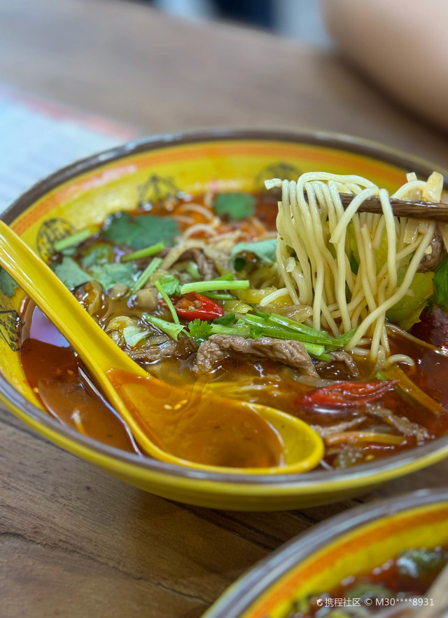 秋香重庆面馆(西湖北路店)