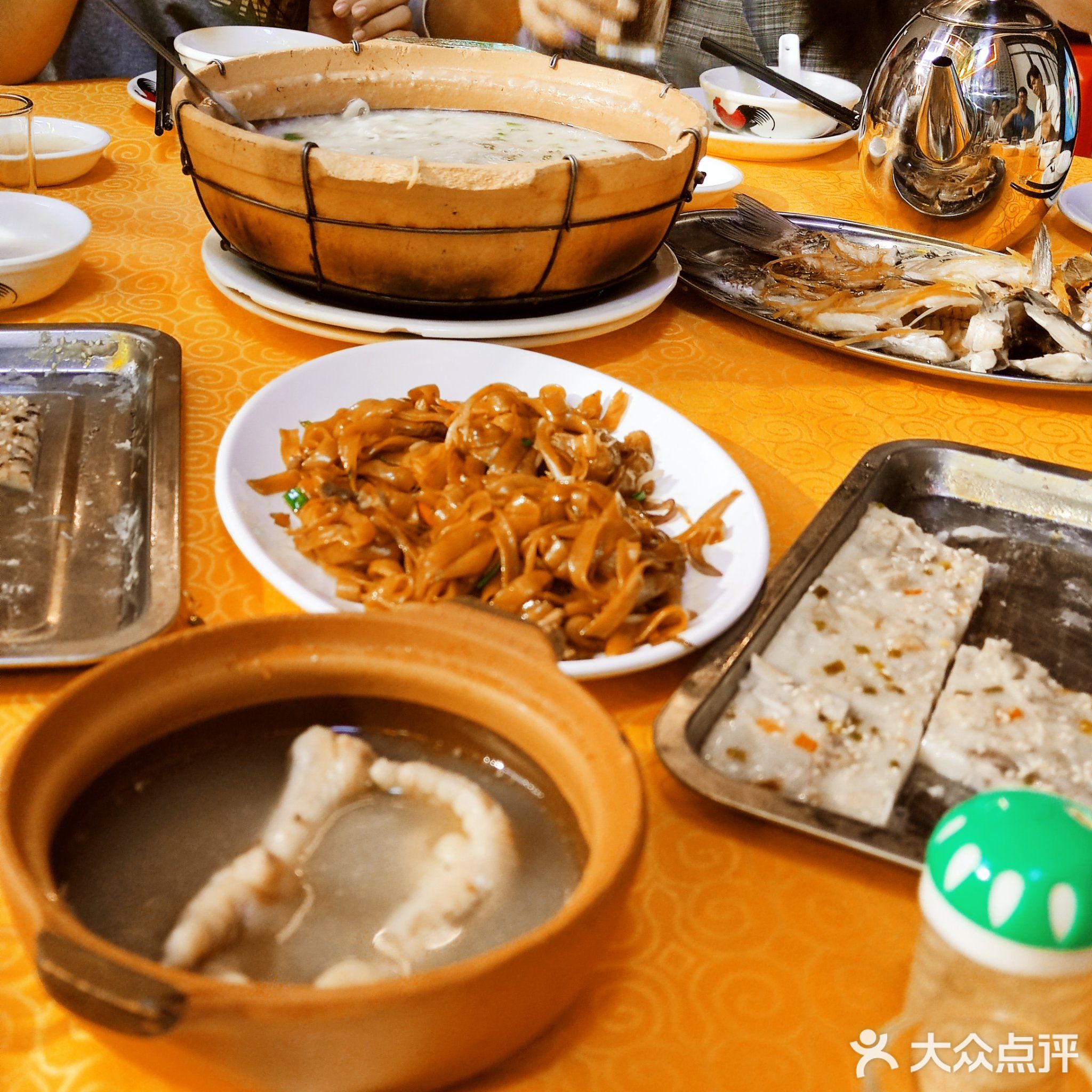 日日粥店(珑城店)