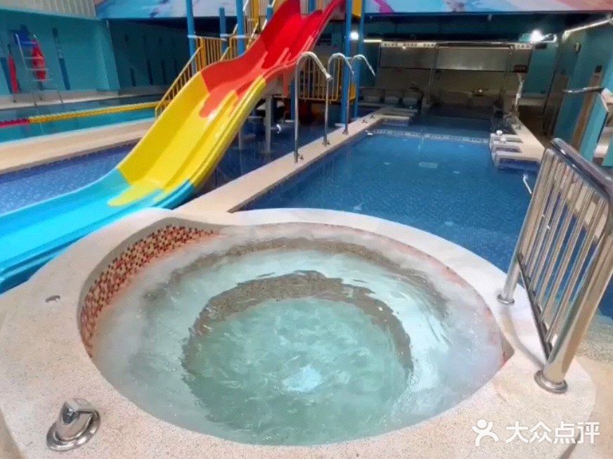 群民群享游泳休闲中心(兴隆路店)