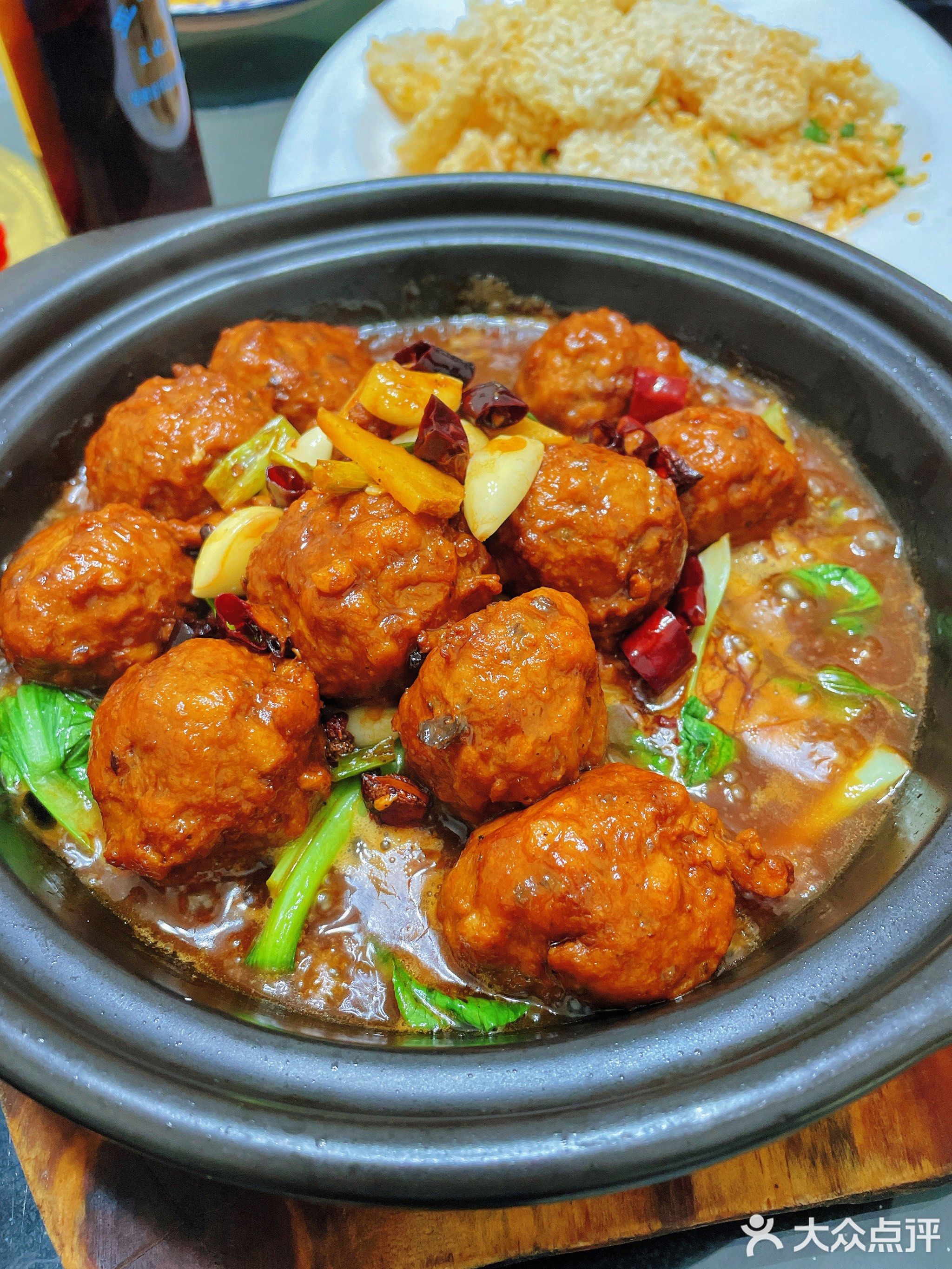 溢香园酒店(电建路店)