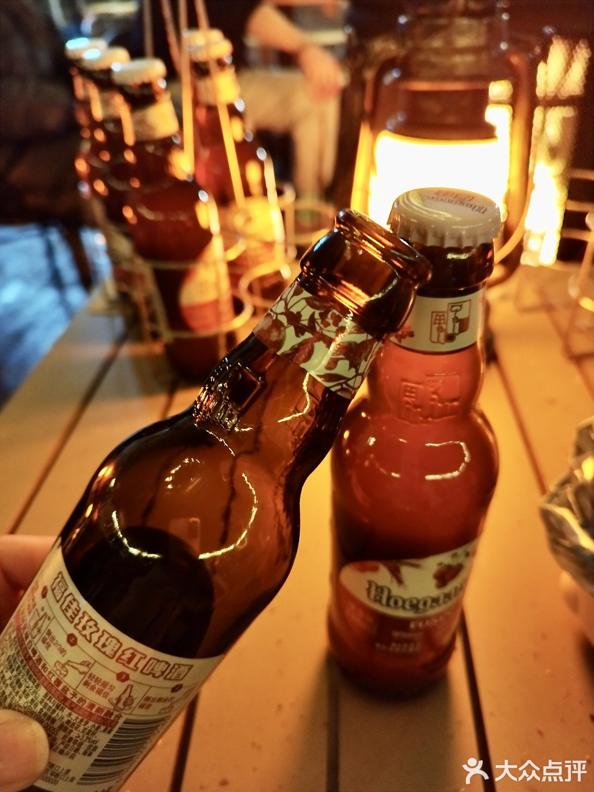 辞暮民谣小酒馆