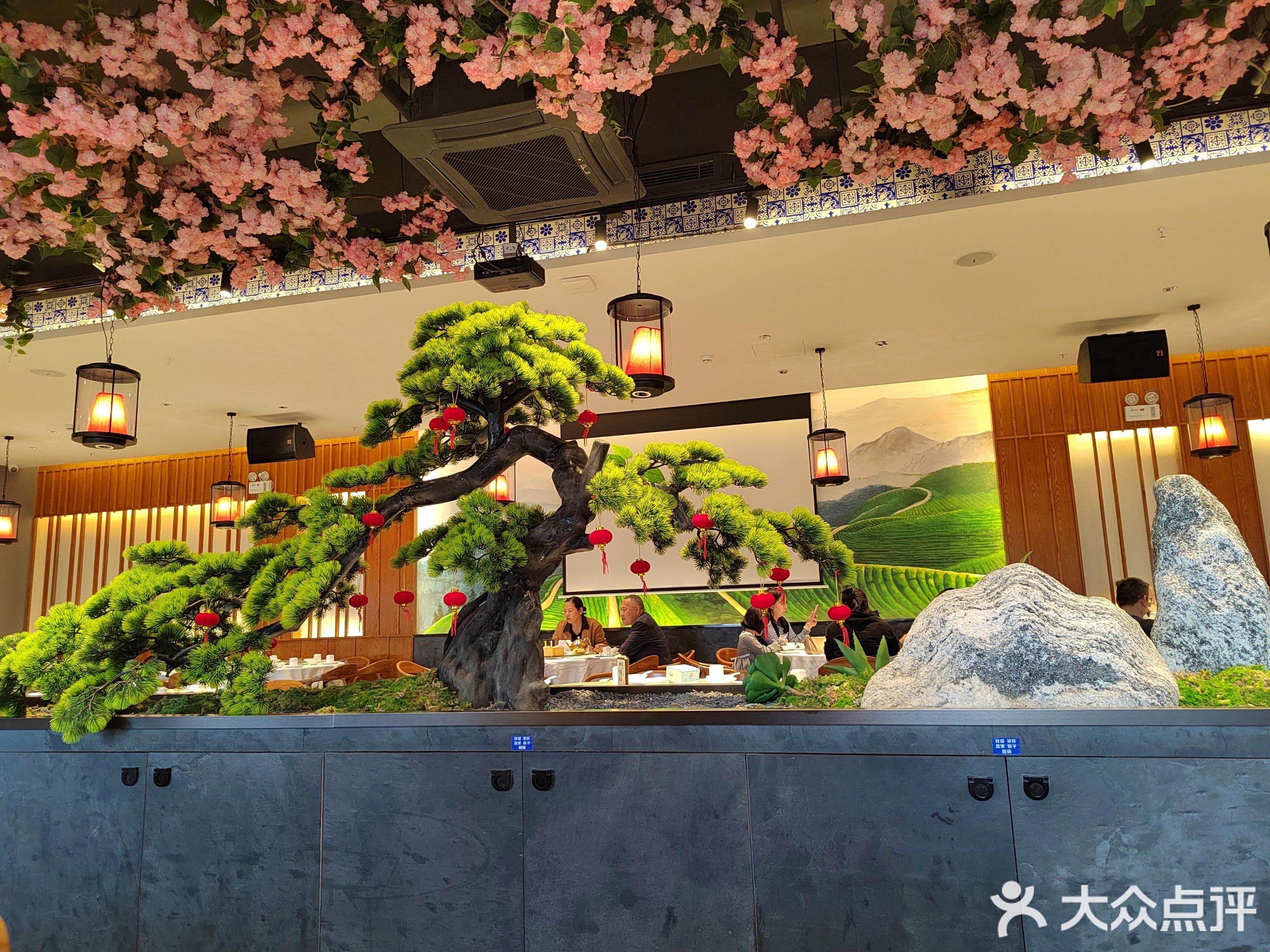 建辉酒家(龙光城店)