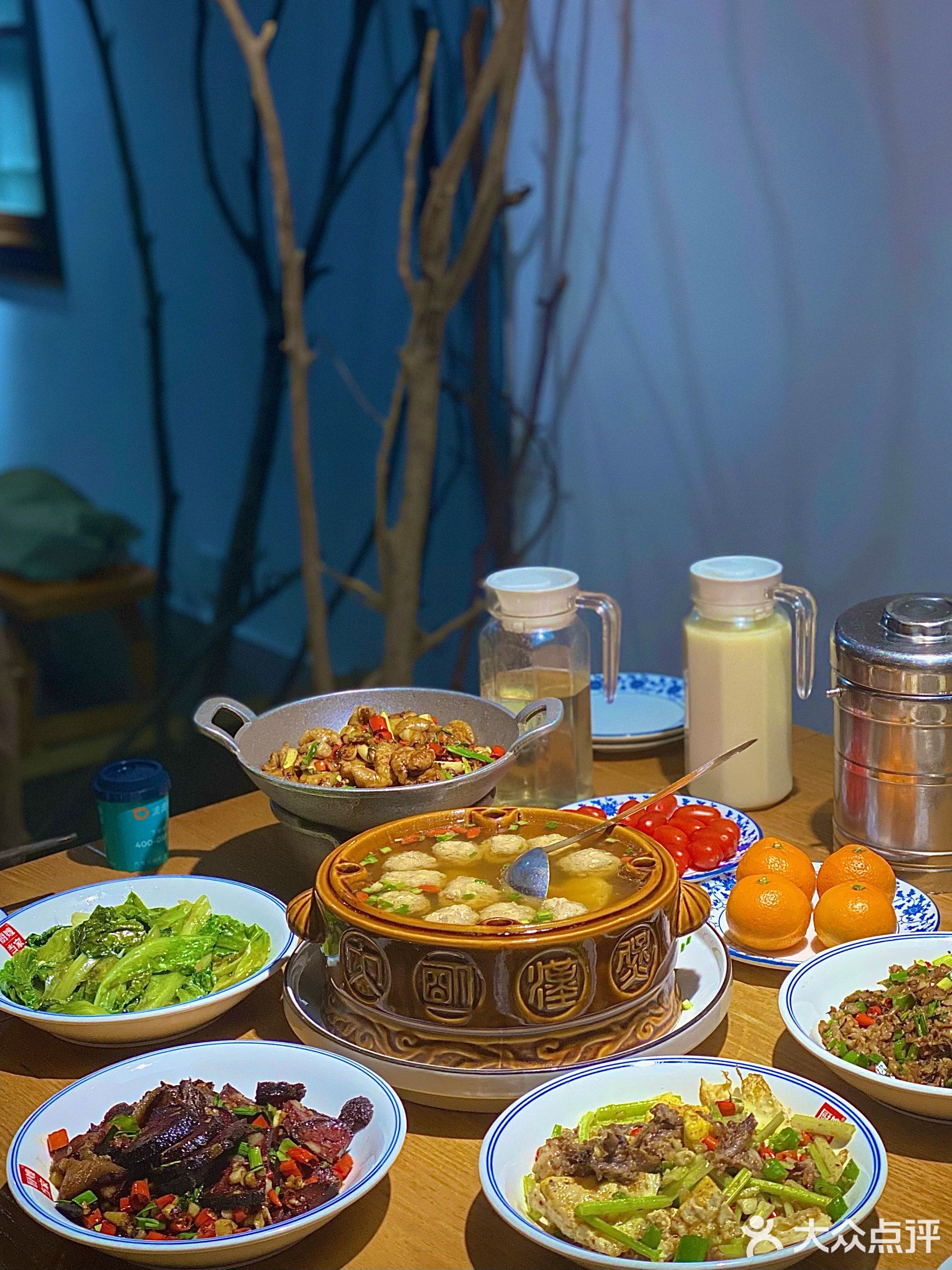 煌嫂当家湘菜海鲜(嘉禾店)