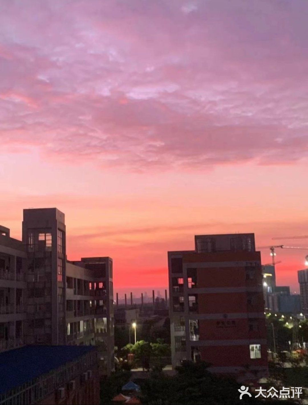 海南省经济技术学校