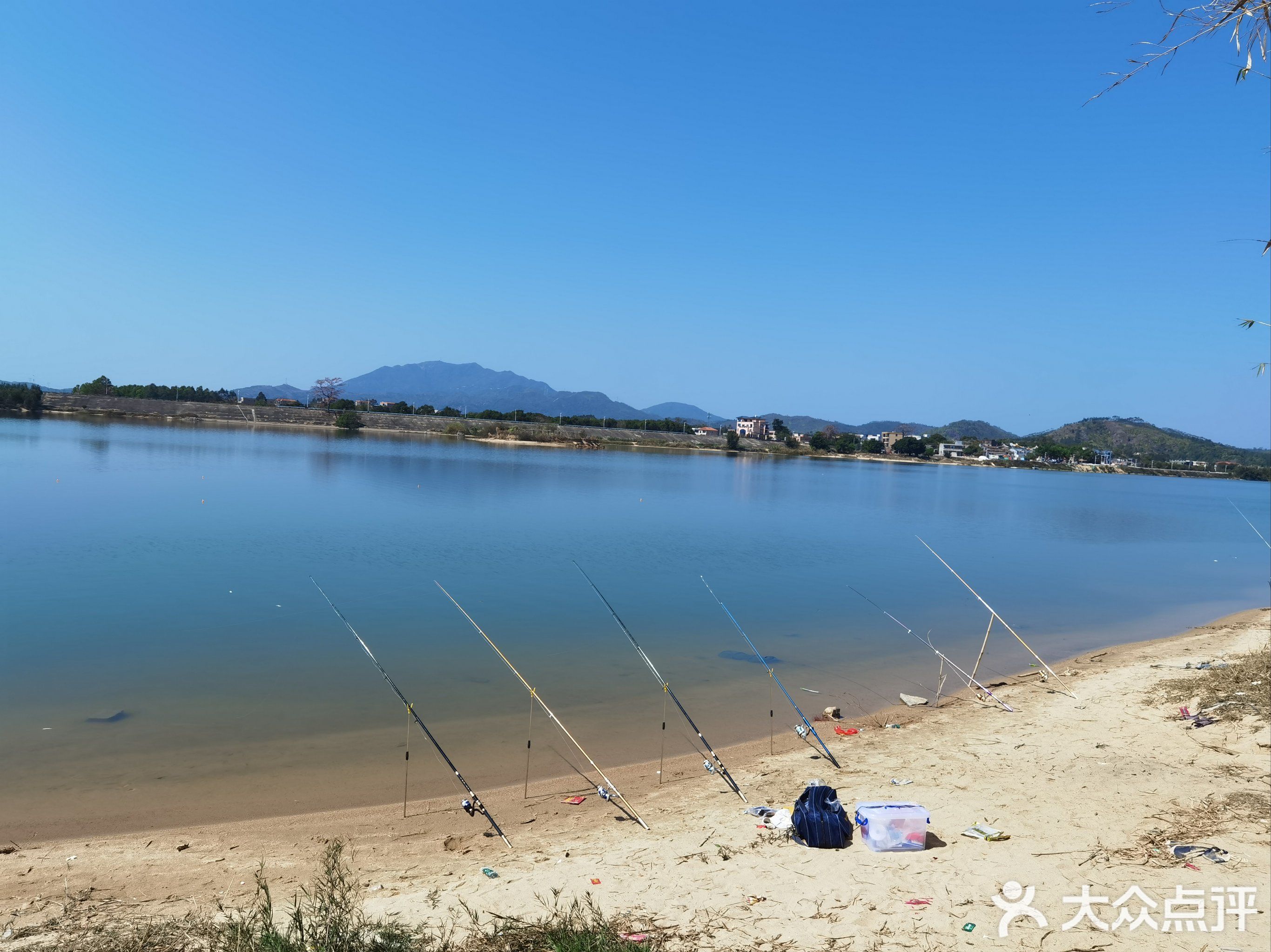 陆丰市河东中学