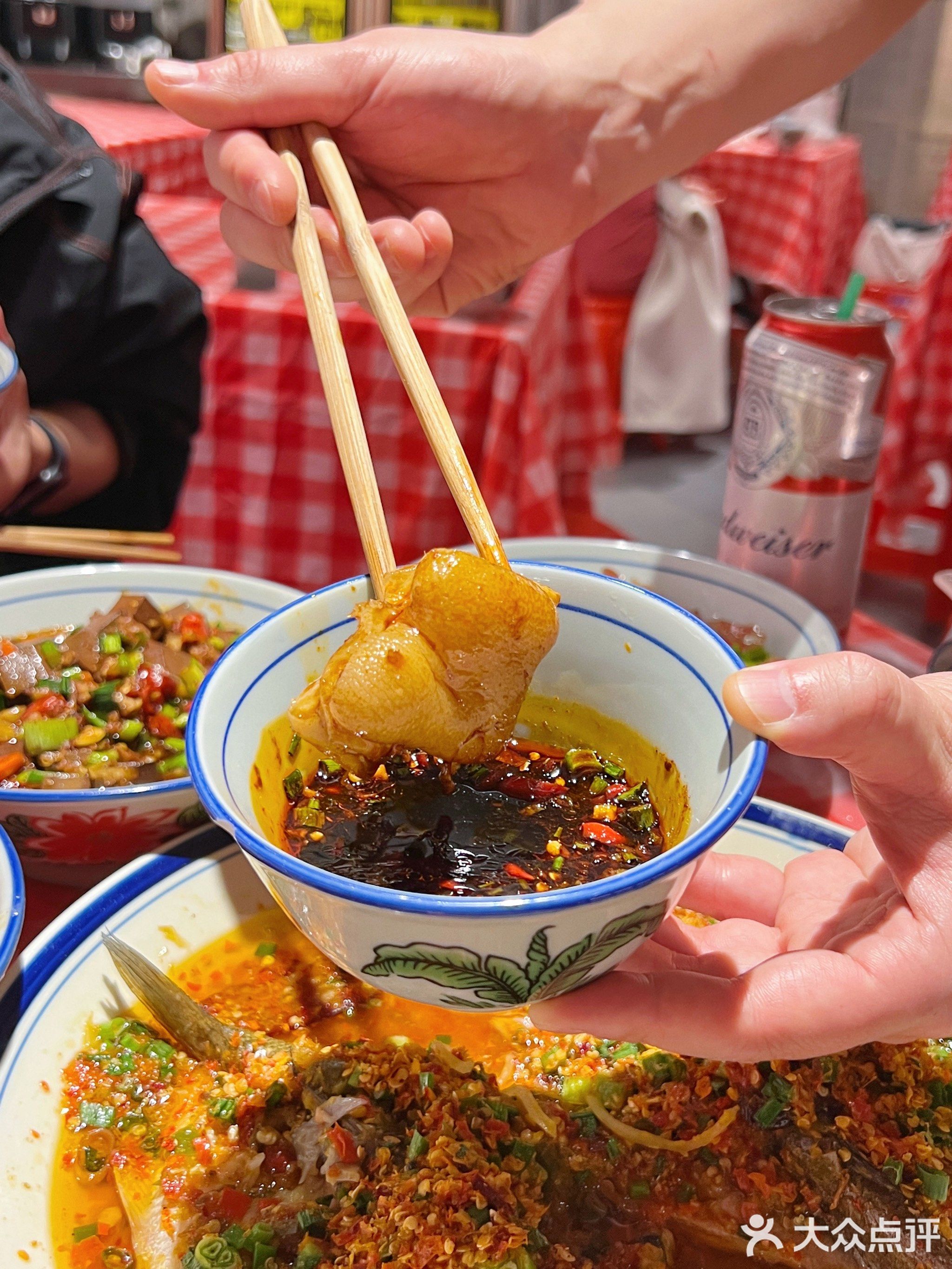 荆九爷爆炒桥头三嫩(莲坂店)