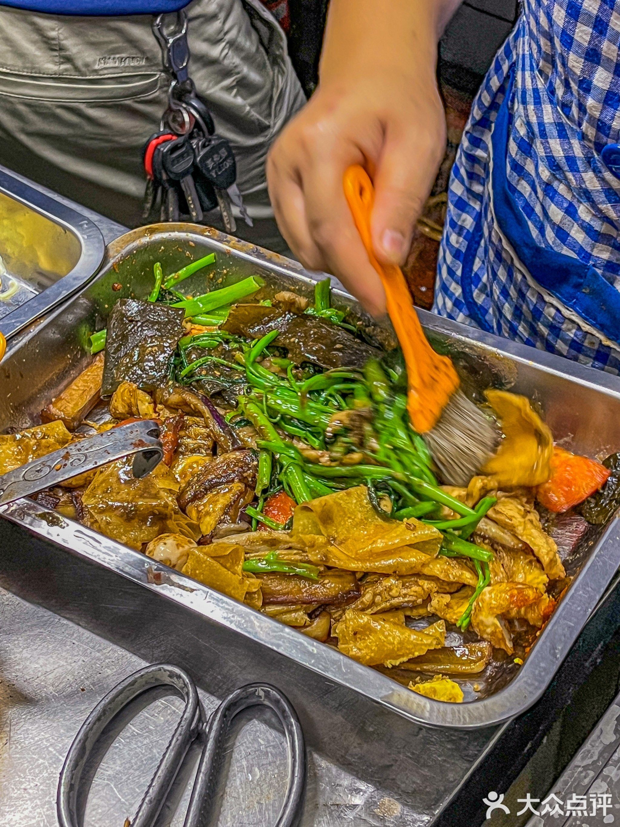 荣馨客串串香