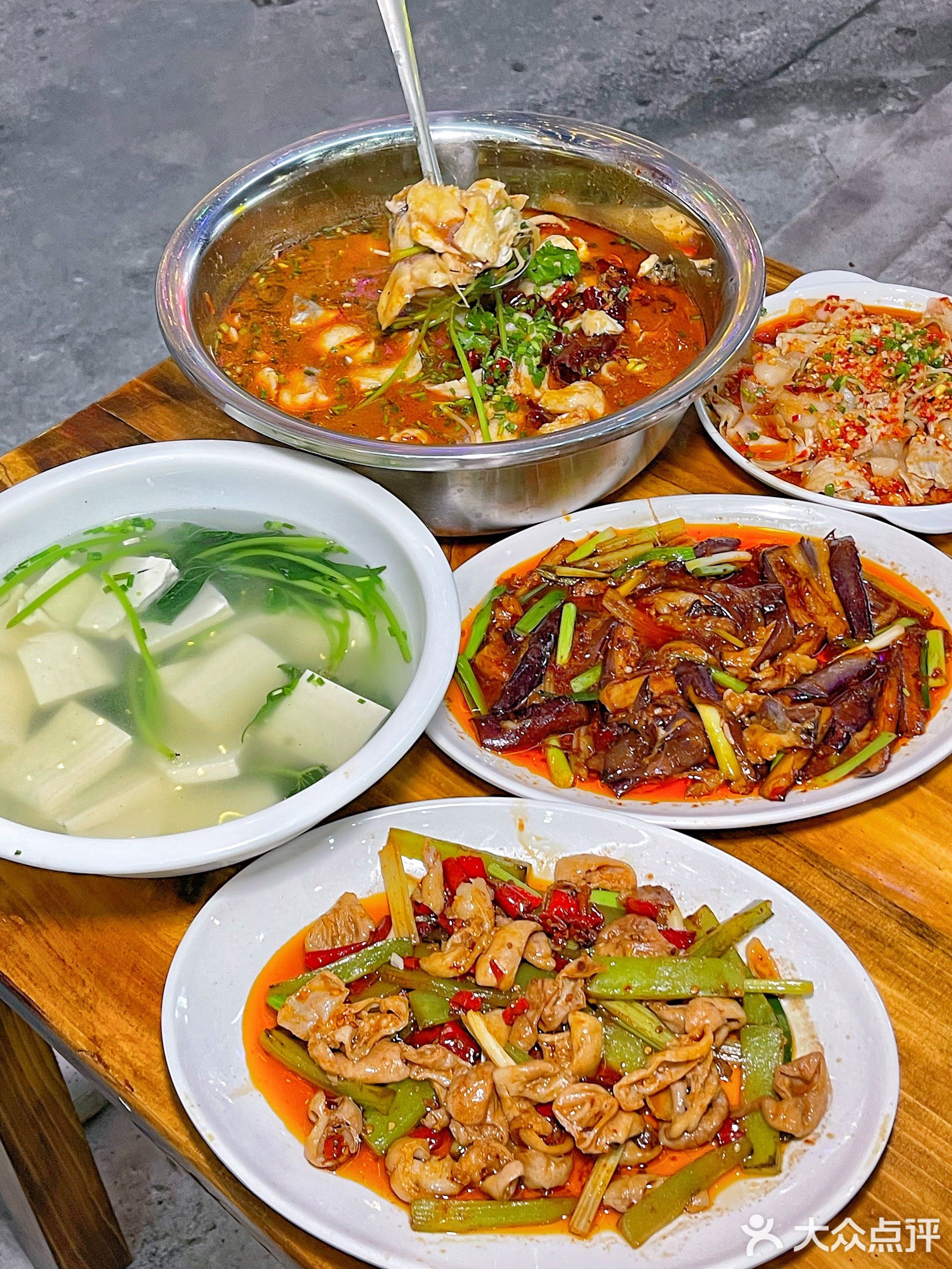 正宗四川内江川菜馆(亭江路店)