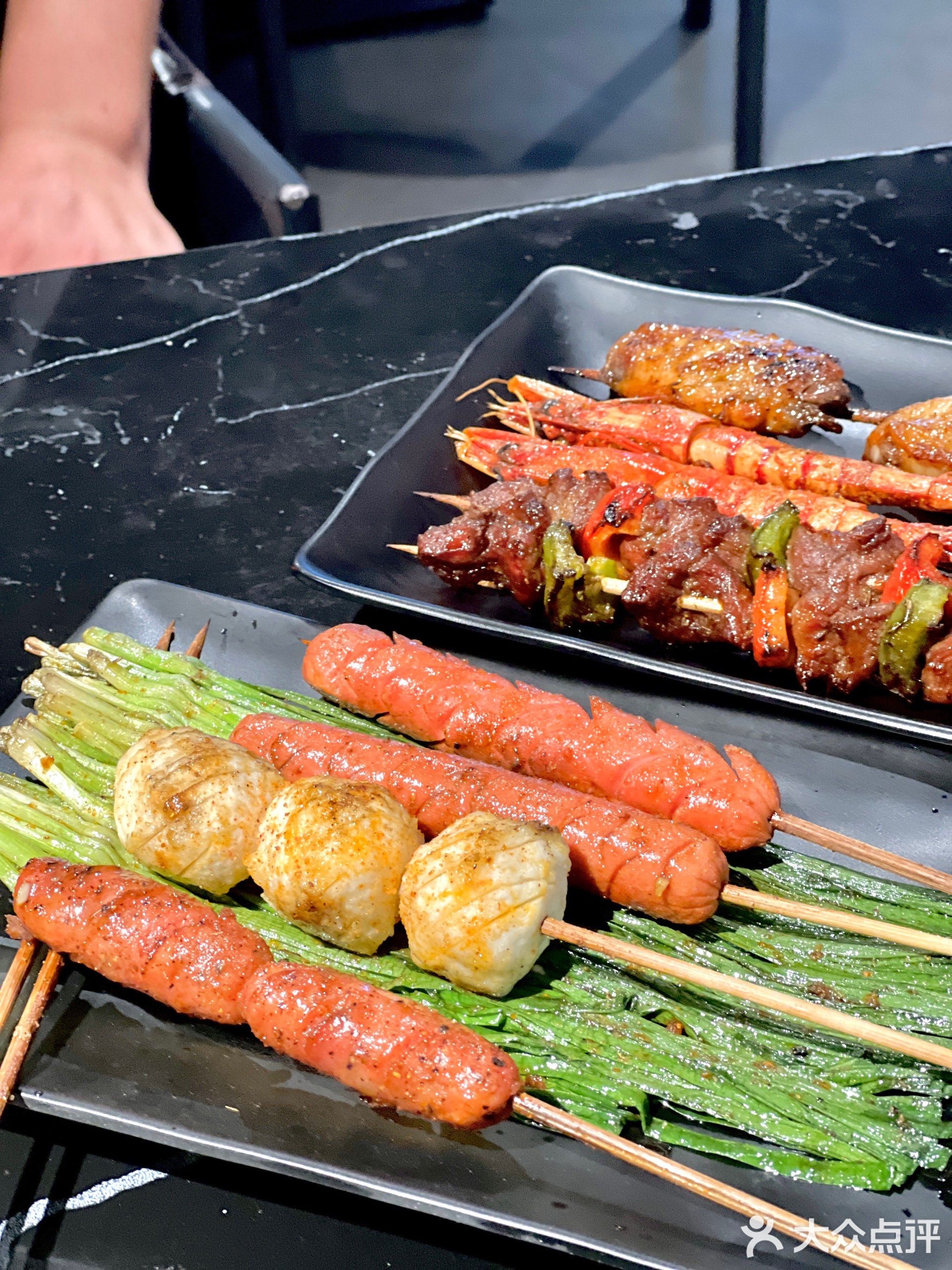 聚赞小排档炭炉牛杂