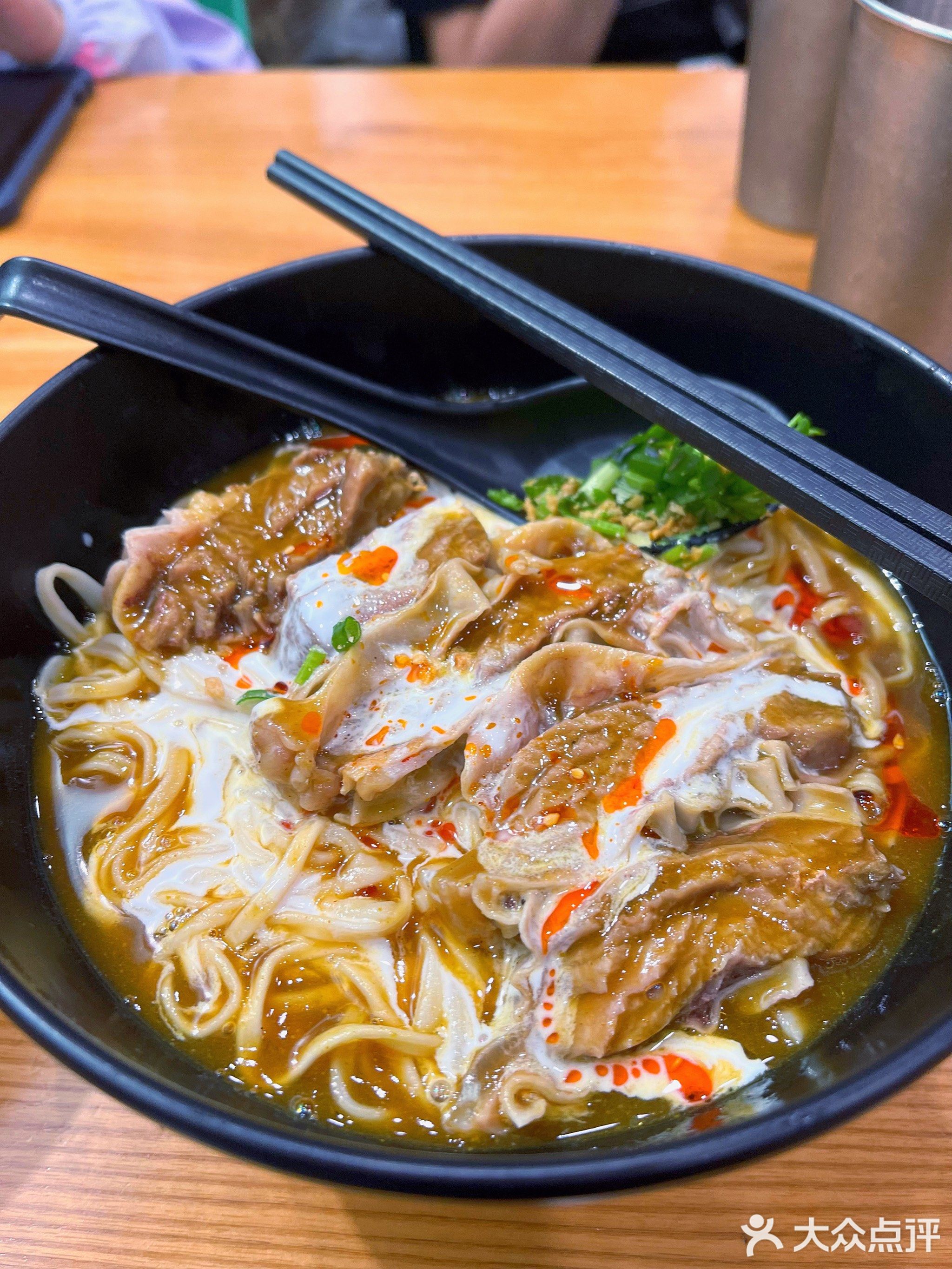 金榜清汤腩·港式·东南亚·云吞·粉面(小榄店)