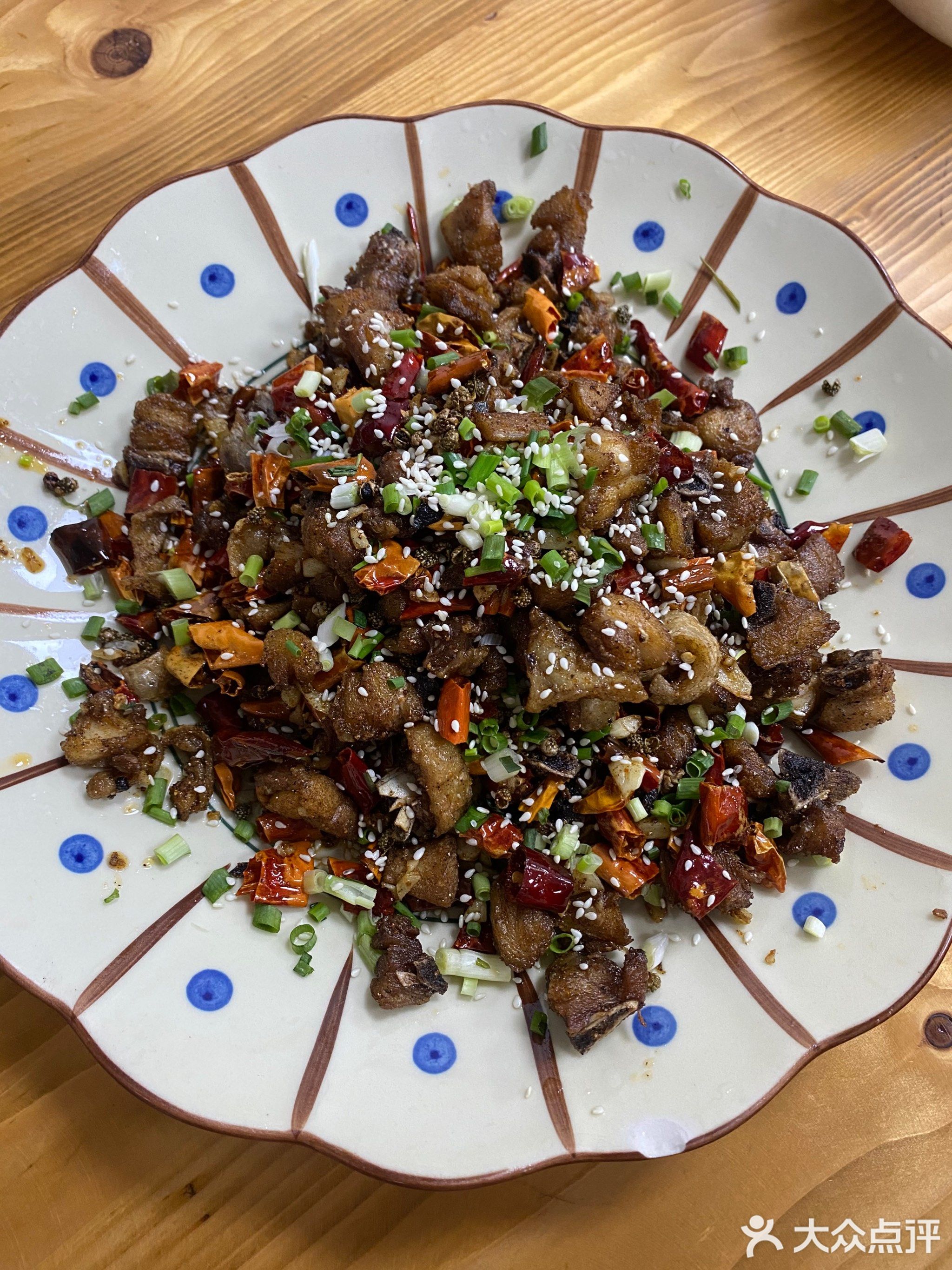 湘聚唐大厨湘菜馆