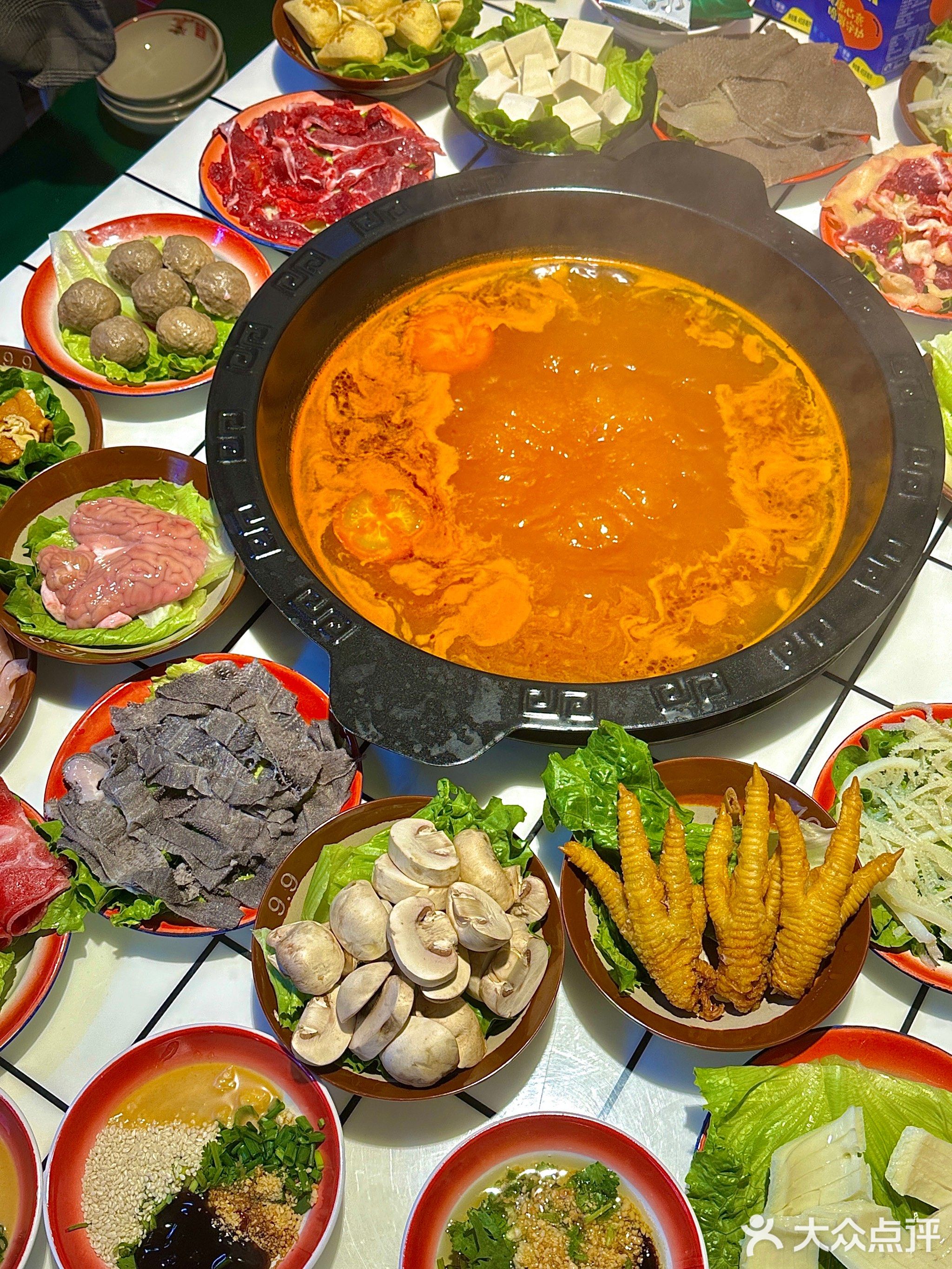 蜀道山小碗菜重庆老火锅(大润发店)