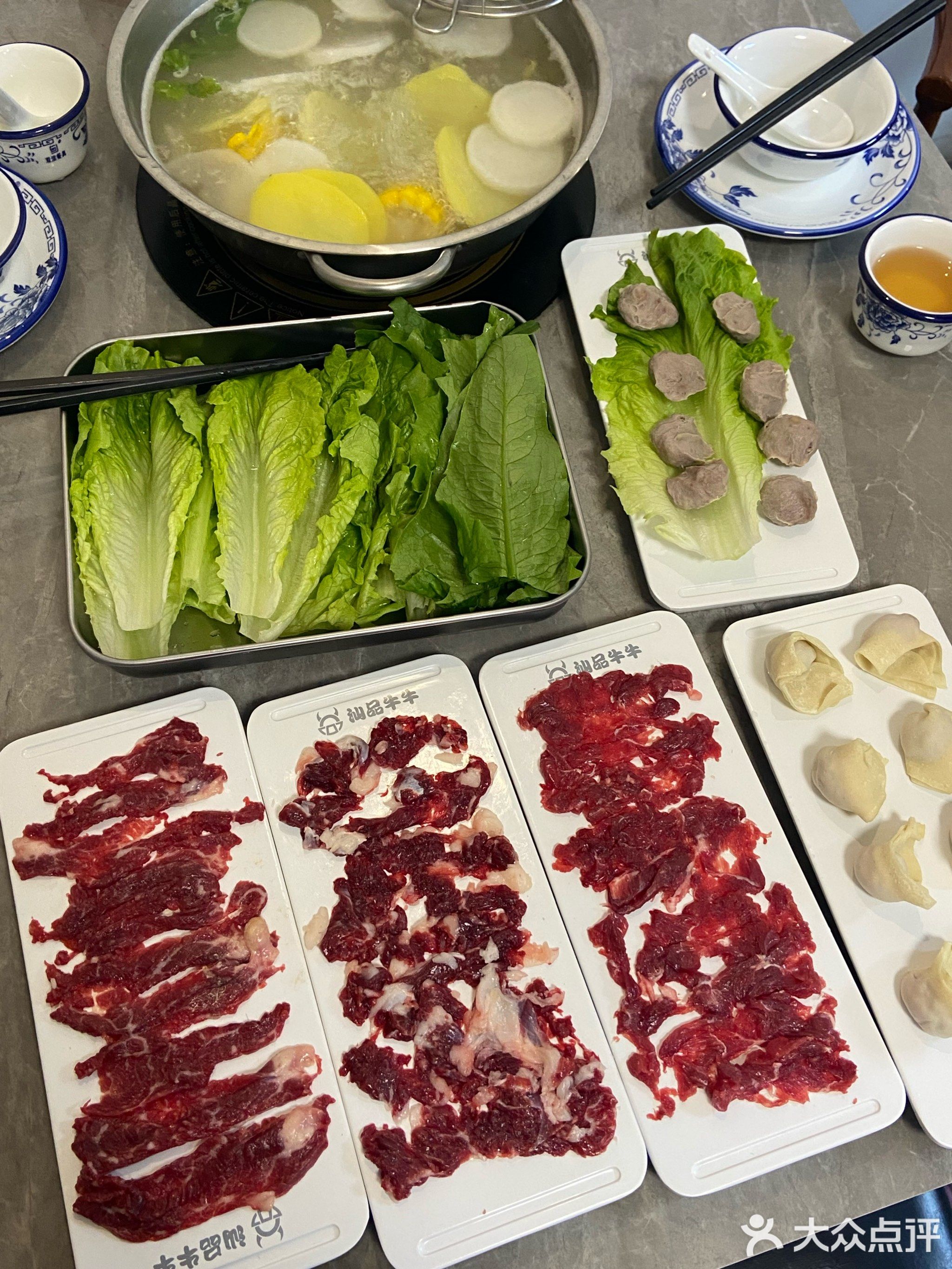 汕品牛牛鲜牛肉火锅(二马路美食街店)