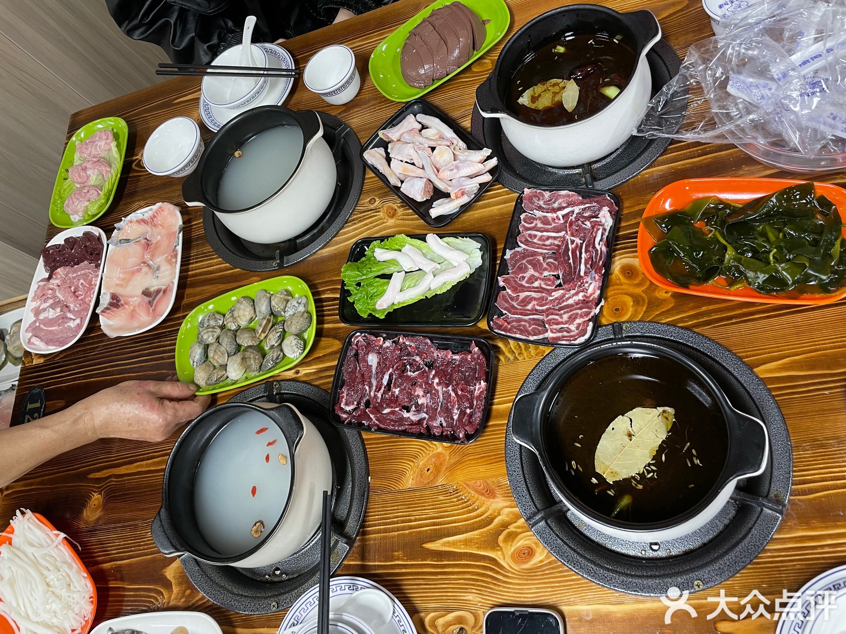 粥底活过(华雄花园店)