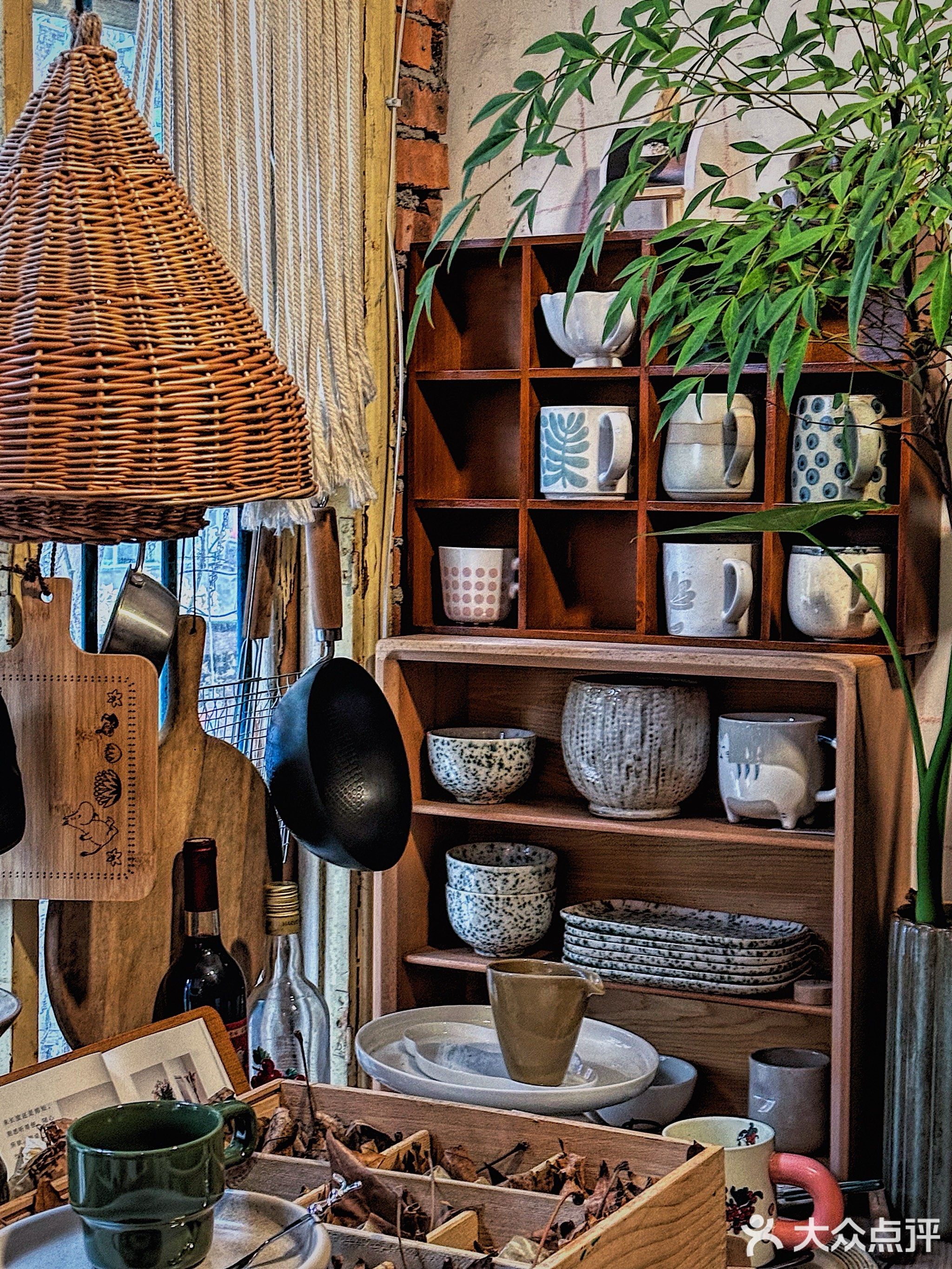 兔小姐的瓷器店