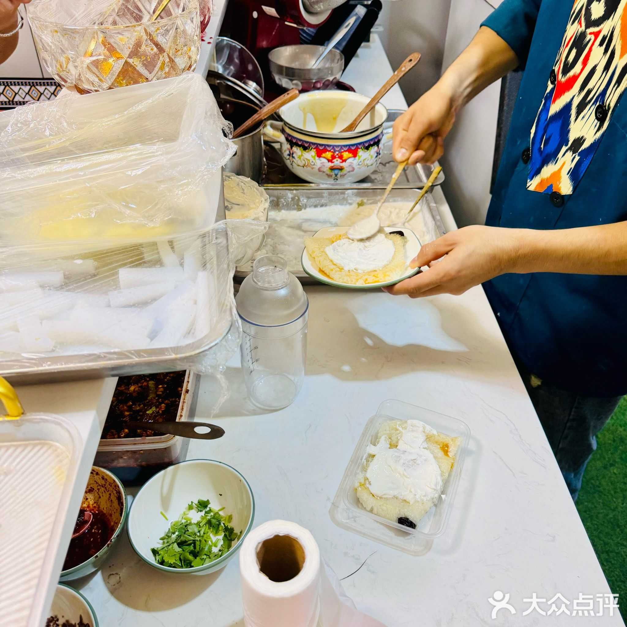 新疆酸奶粽子刨冰店