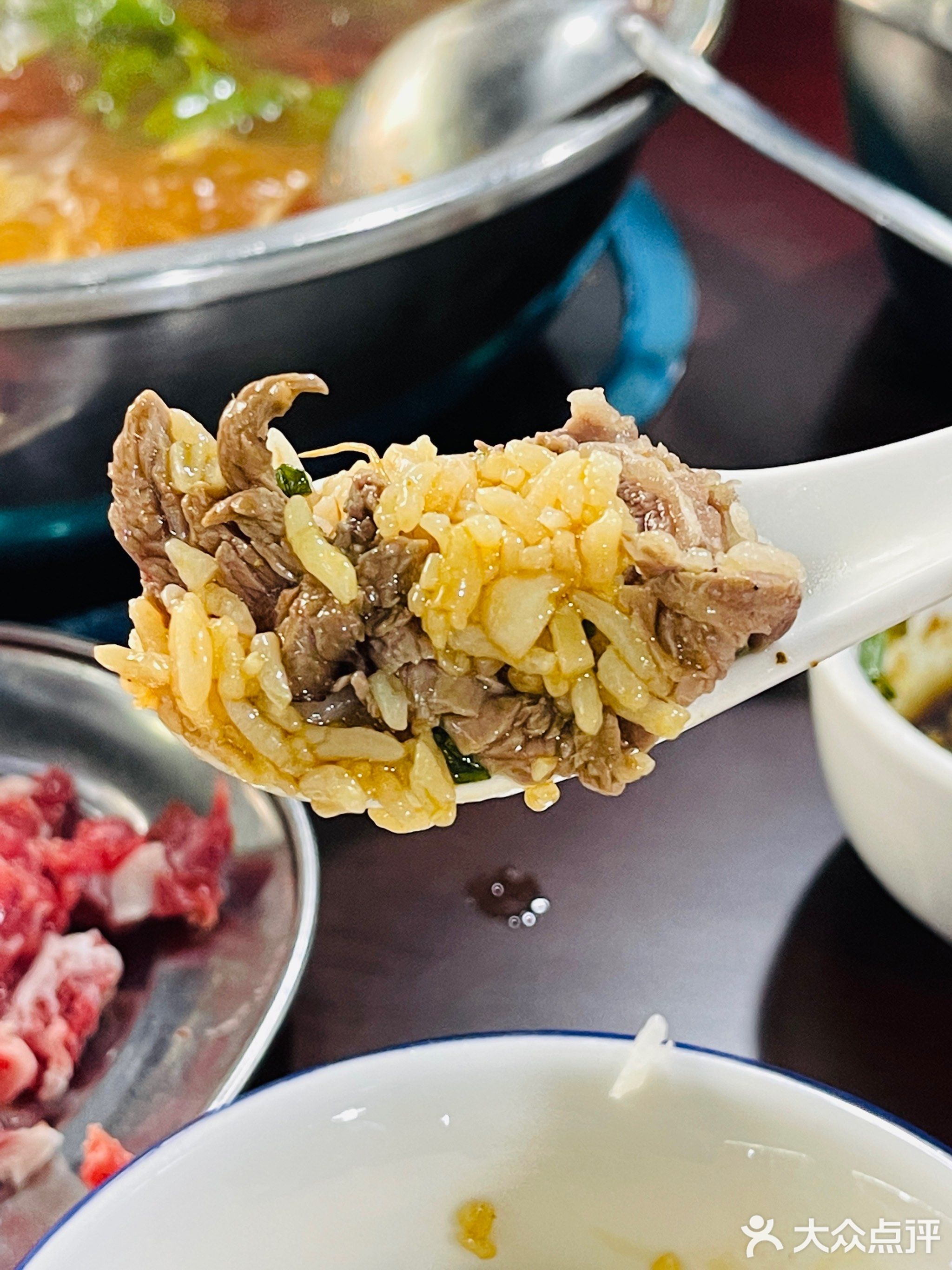 佳荣举哥生态牛肉馆