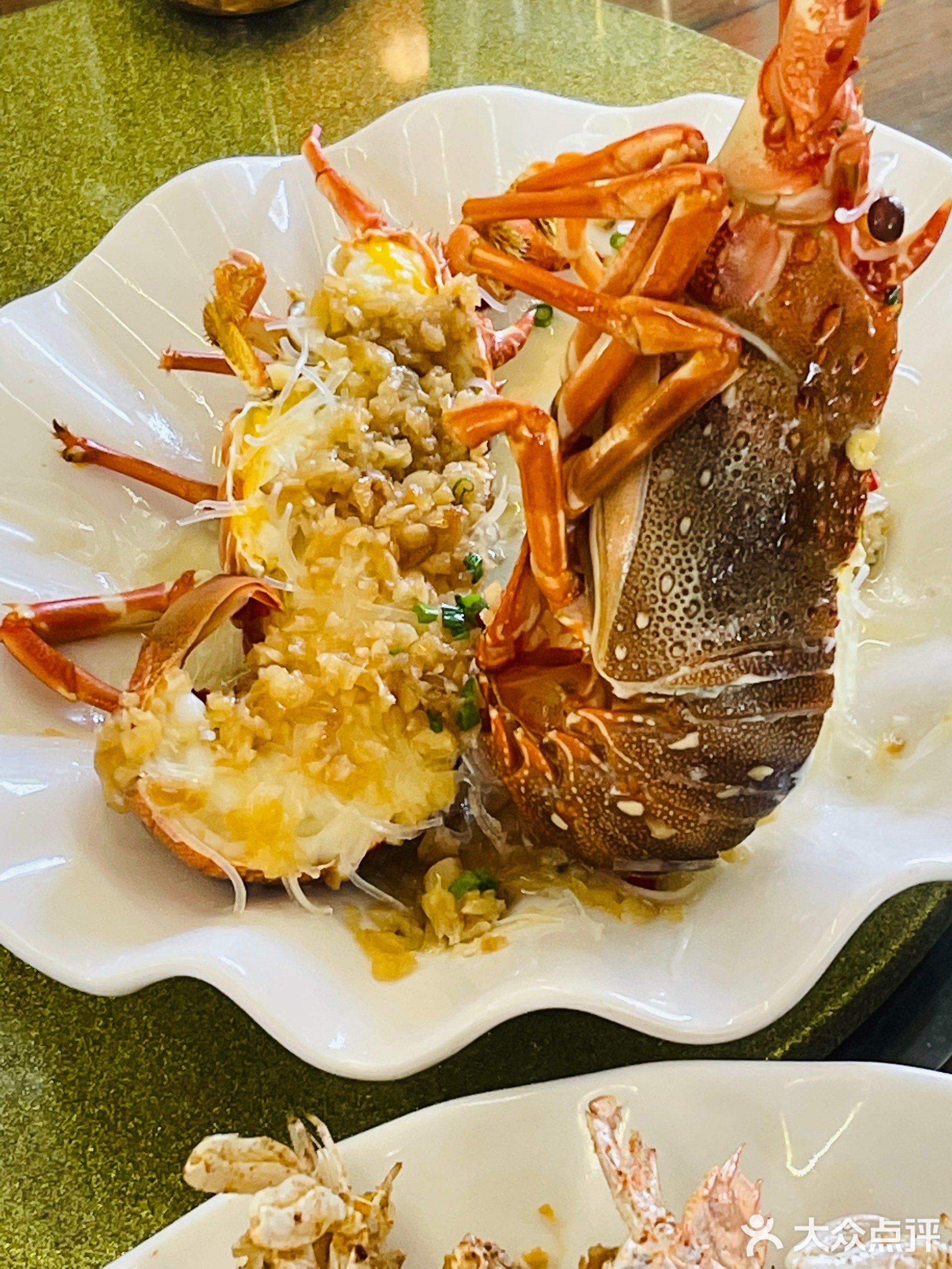 潭门港尾海鲜平价市场