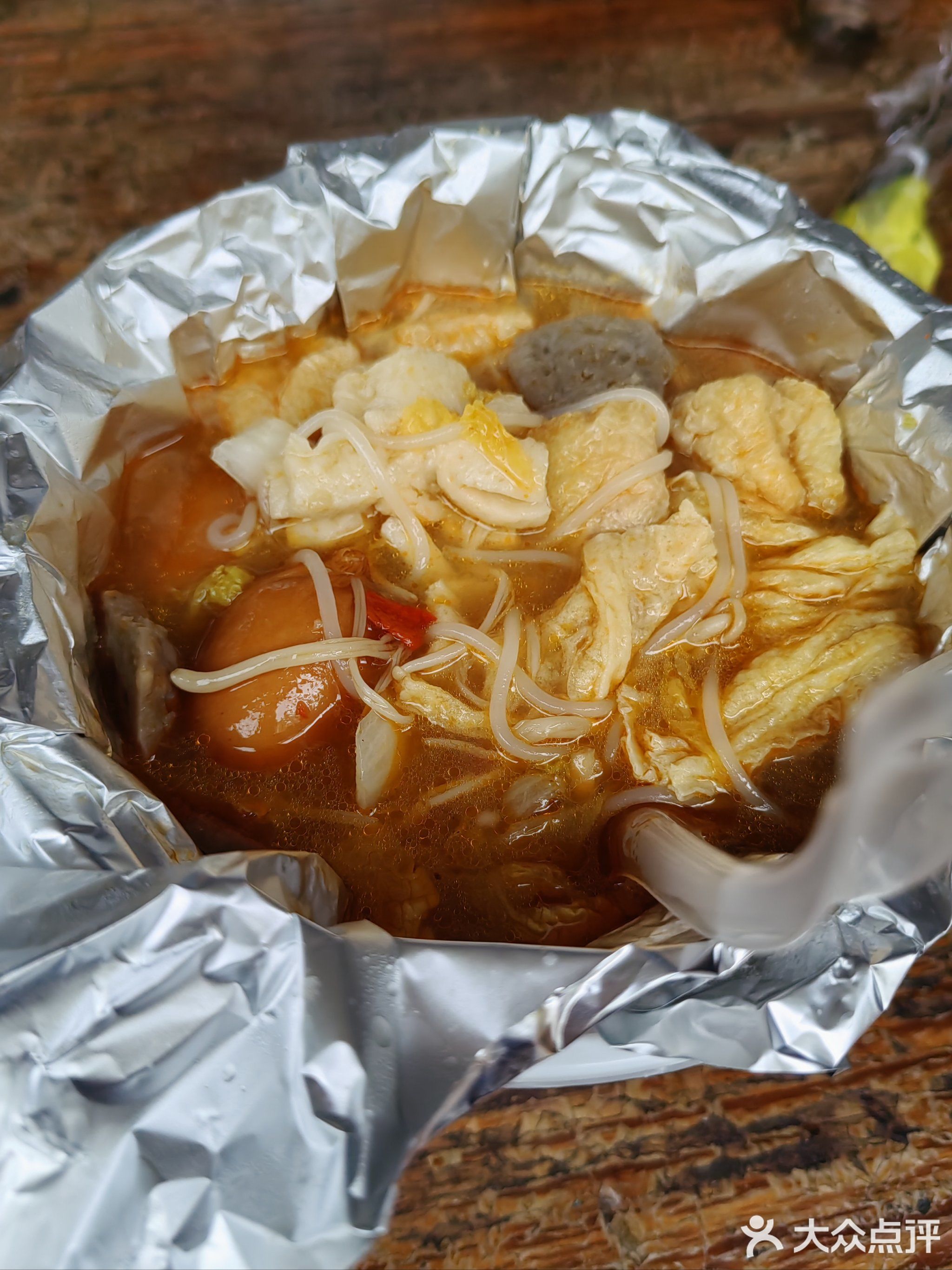 品甲王锡纸花甲粉(兴业路店)