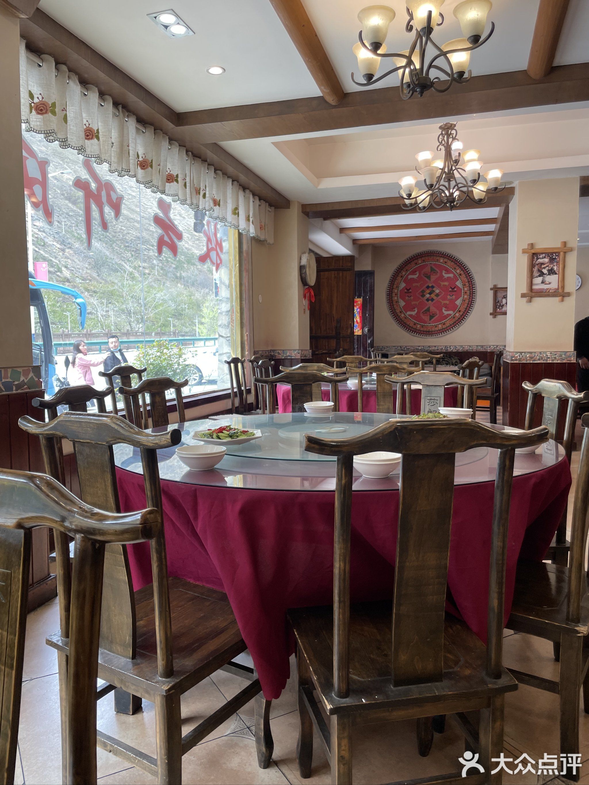 牧云听风羌家菜馆(桃坪羌寨店)