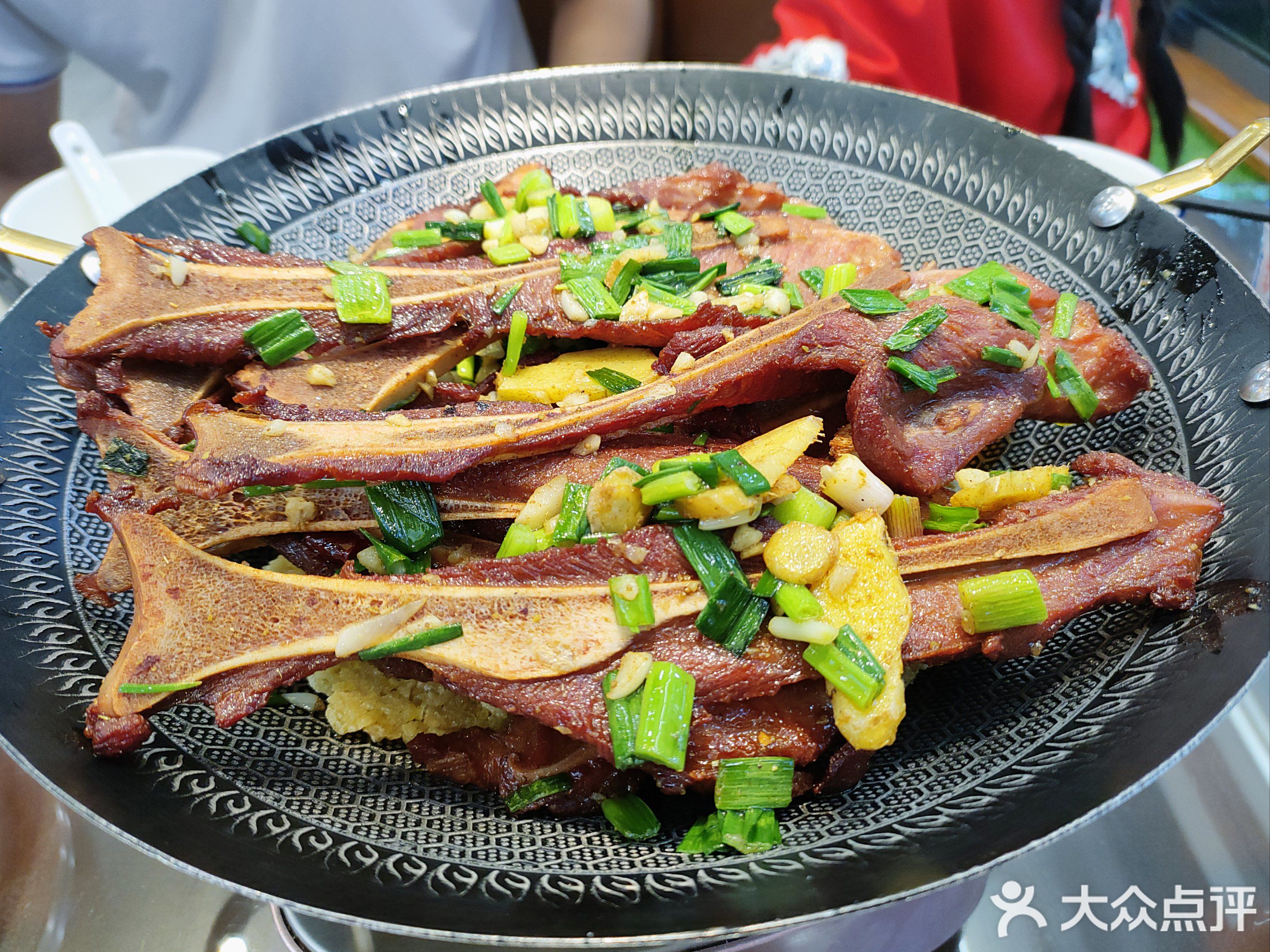 苗家老湘菜馆(南华路店)