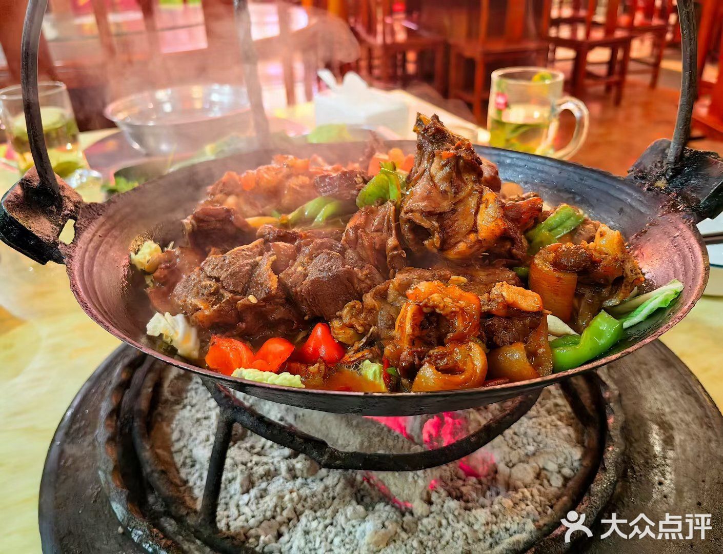 喜洋洋吊锅土菜酒店(玉博园店)