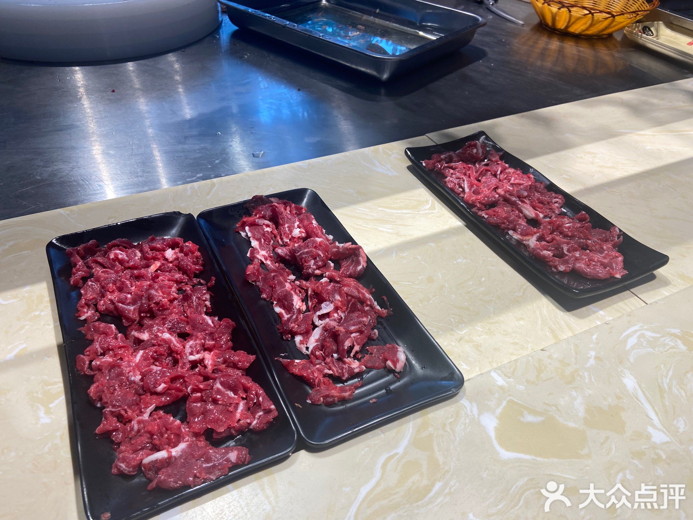潮牛汇精选黄牛肉自助火锅烤肉(淡水店)