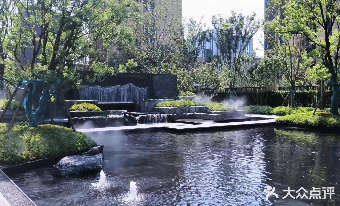 龙湖揽境
