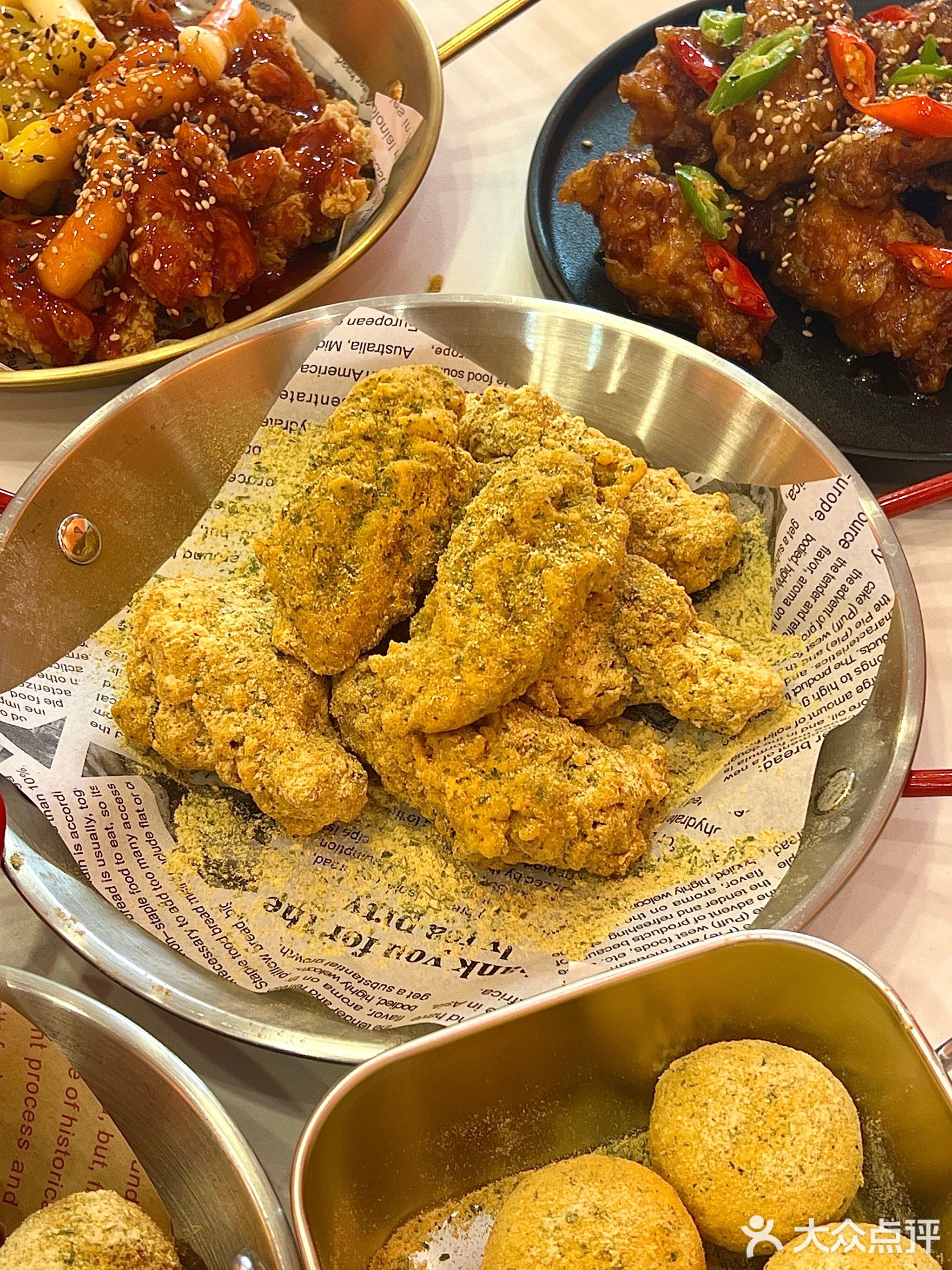 芭比Q·韩国炸鸡(左岸总店)