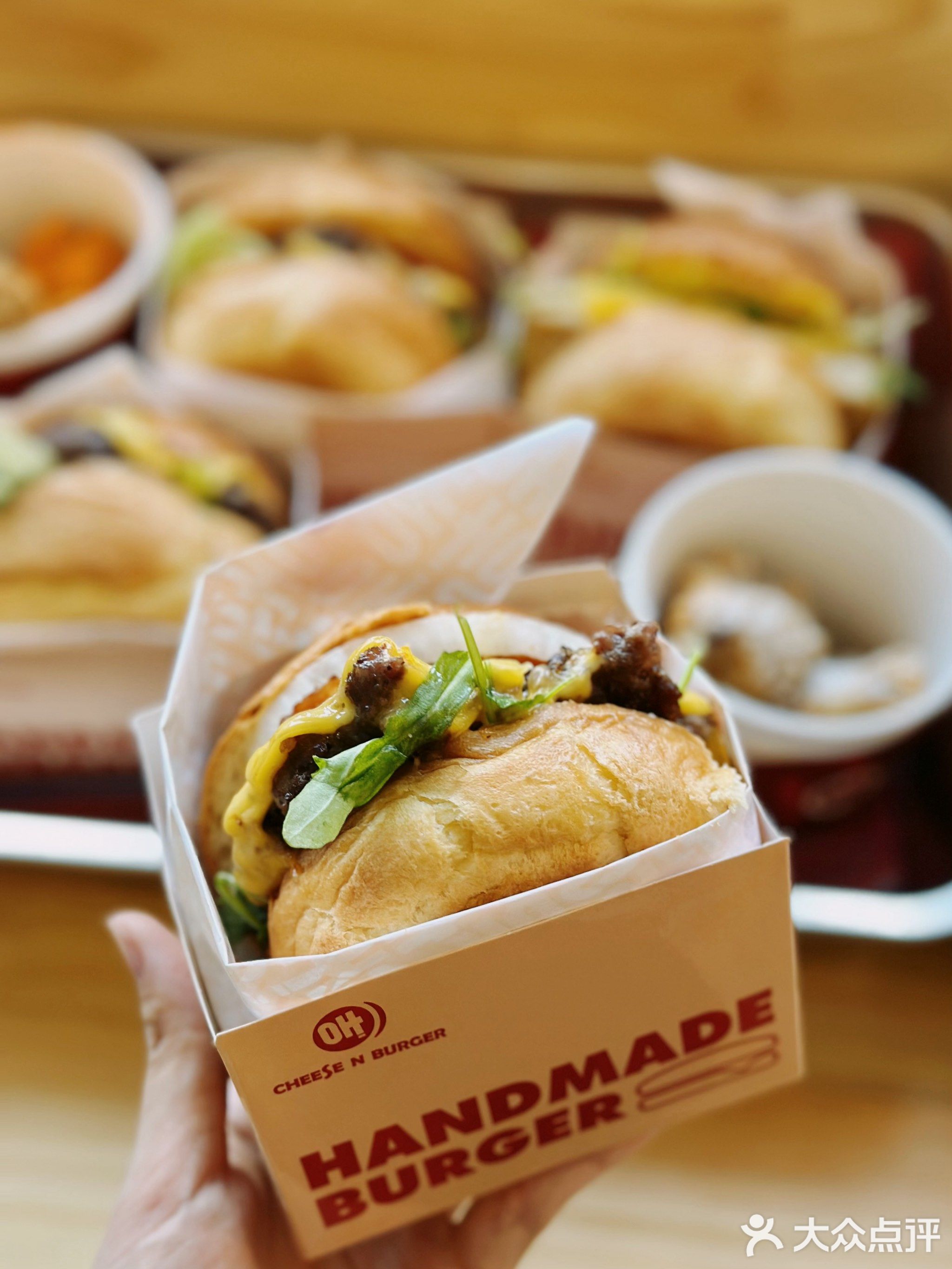 鸡市堡CHEESE N BURGER