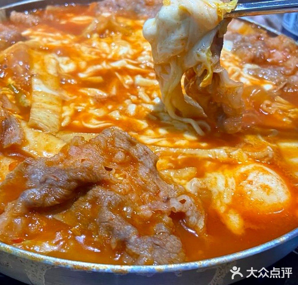 摩尔家年糕火锅(华润万象府店)