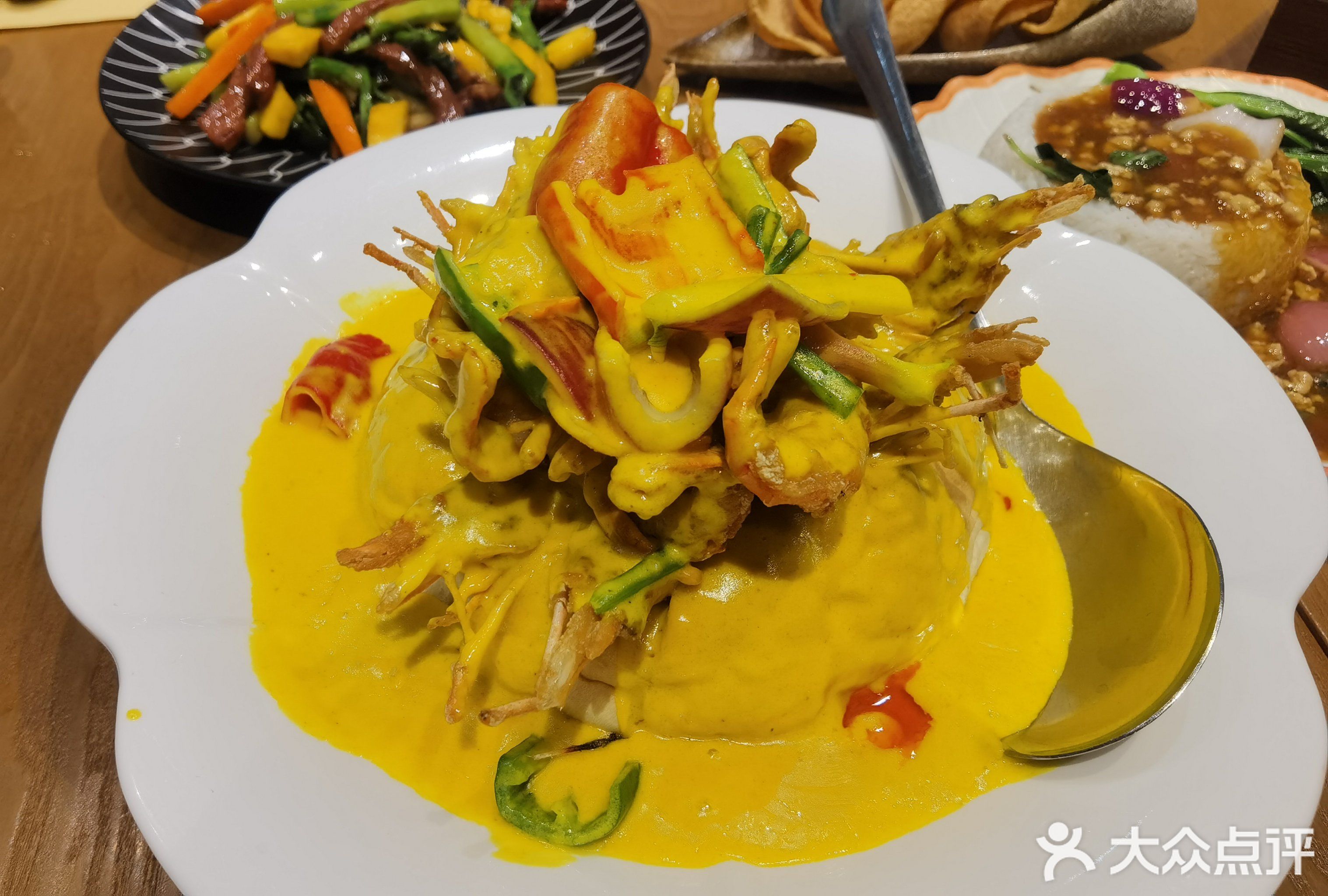 摩登有记·新派泰国菜(银钻广场店)