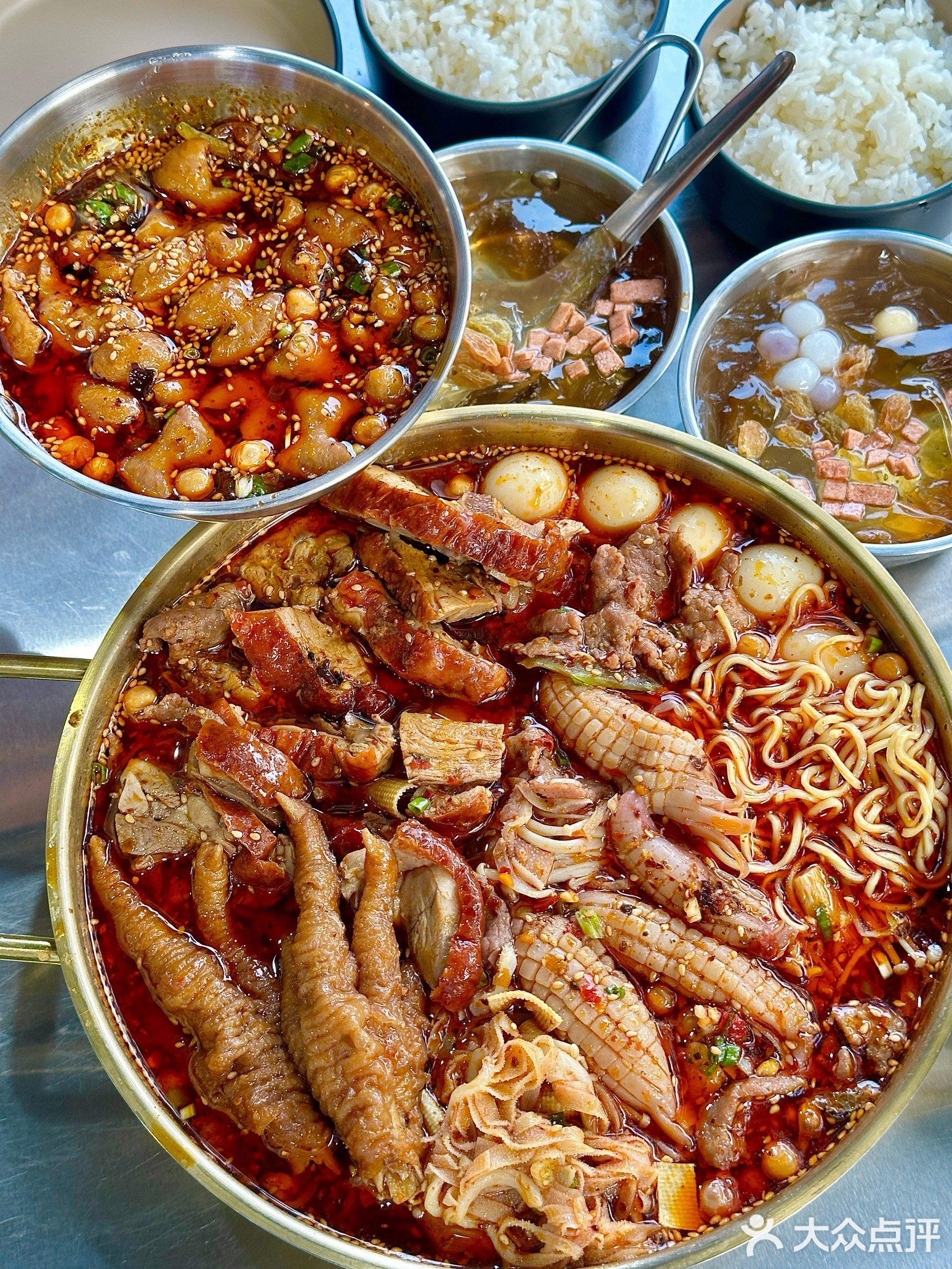 颓舍·市井火锅冒菜(创产店)