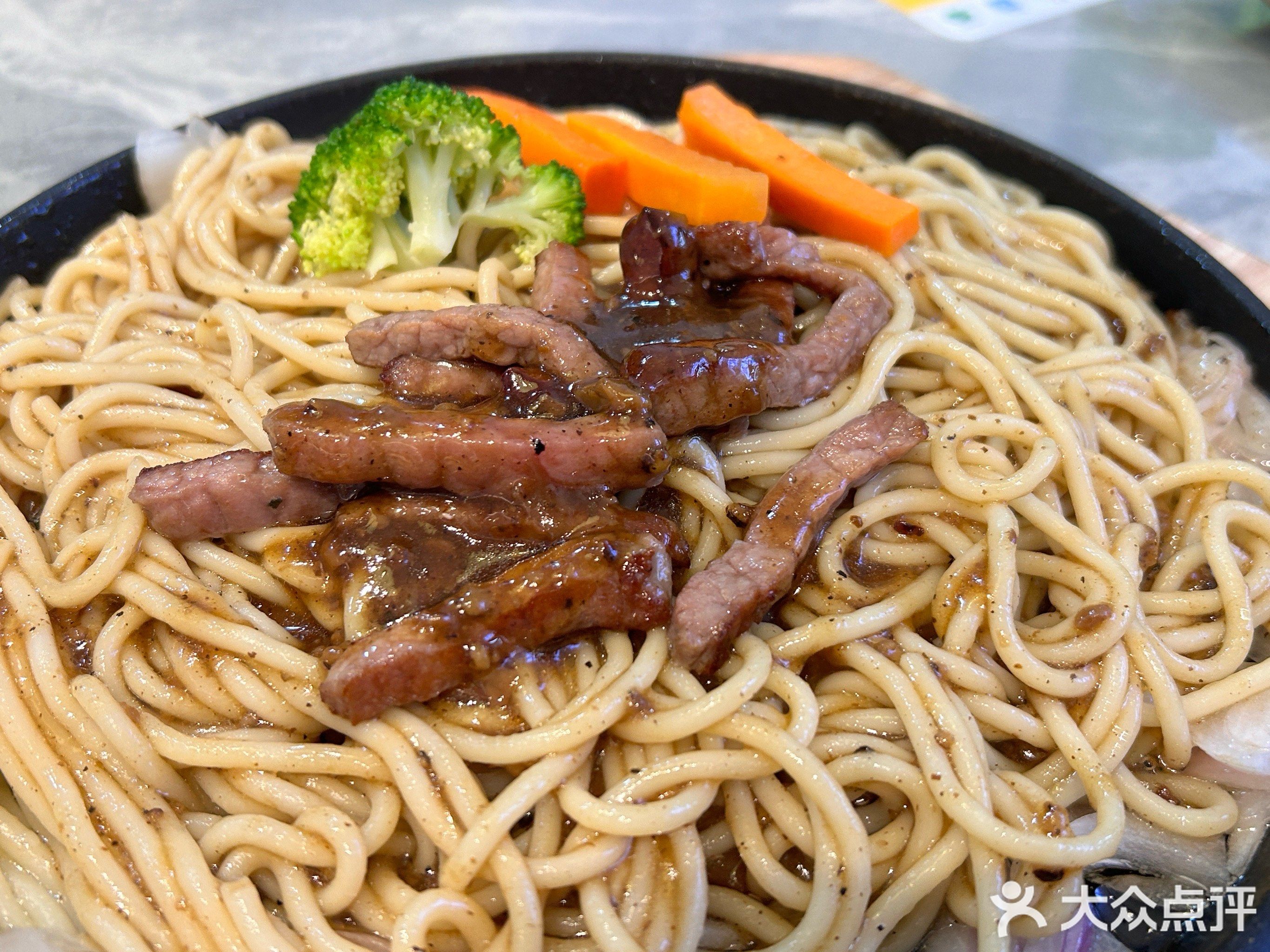 牛掌盟深夜牛排